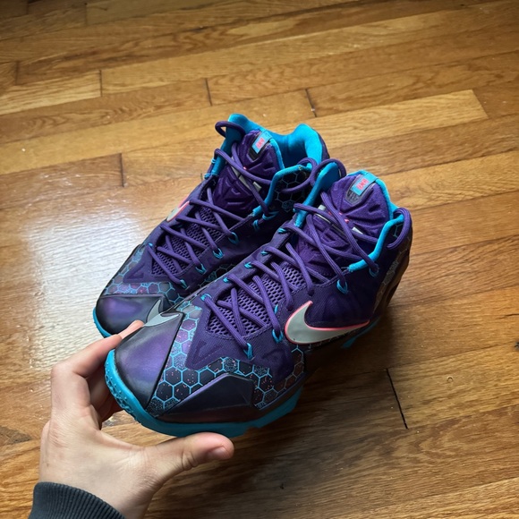 Mens Nike Lebron Shoes 11 ‘Hornets’ - Picture 4 of 9